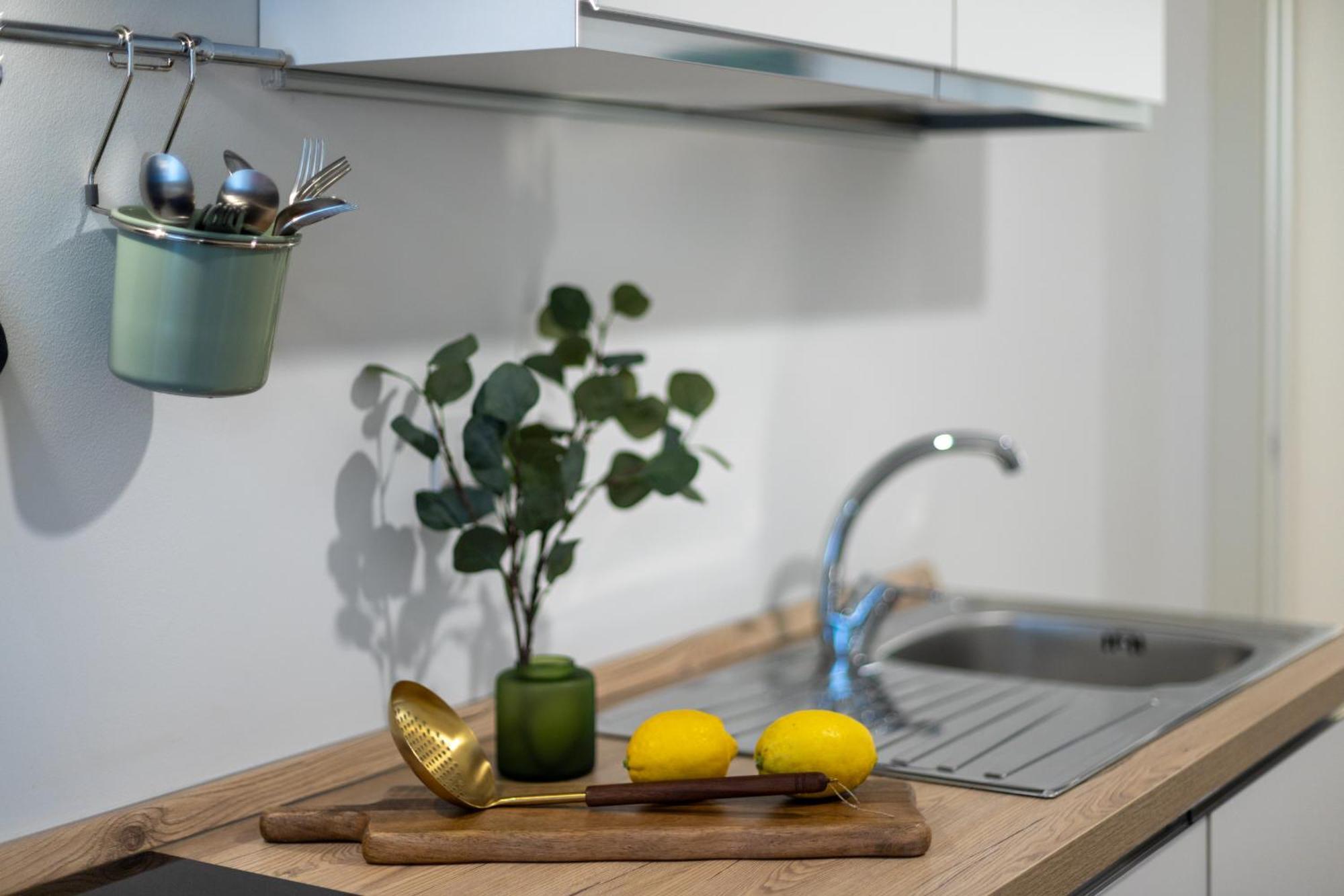 Stayeasy Quadronno33 - 3 Bedrooms, 2 Baths - Duomo Walking Distance Milán Exterior foto