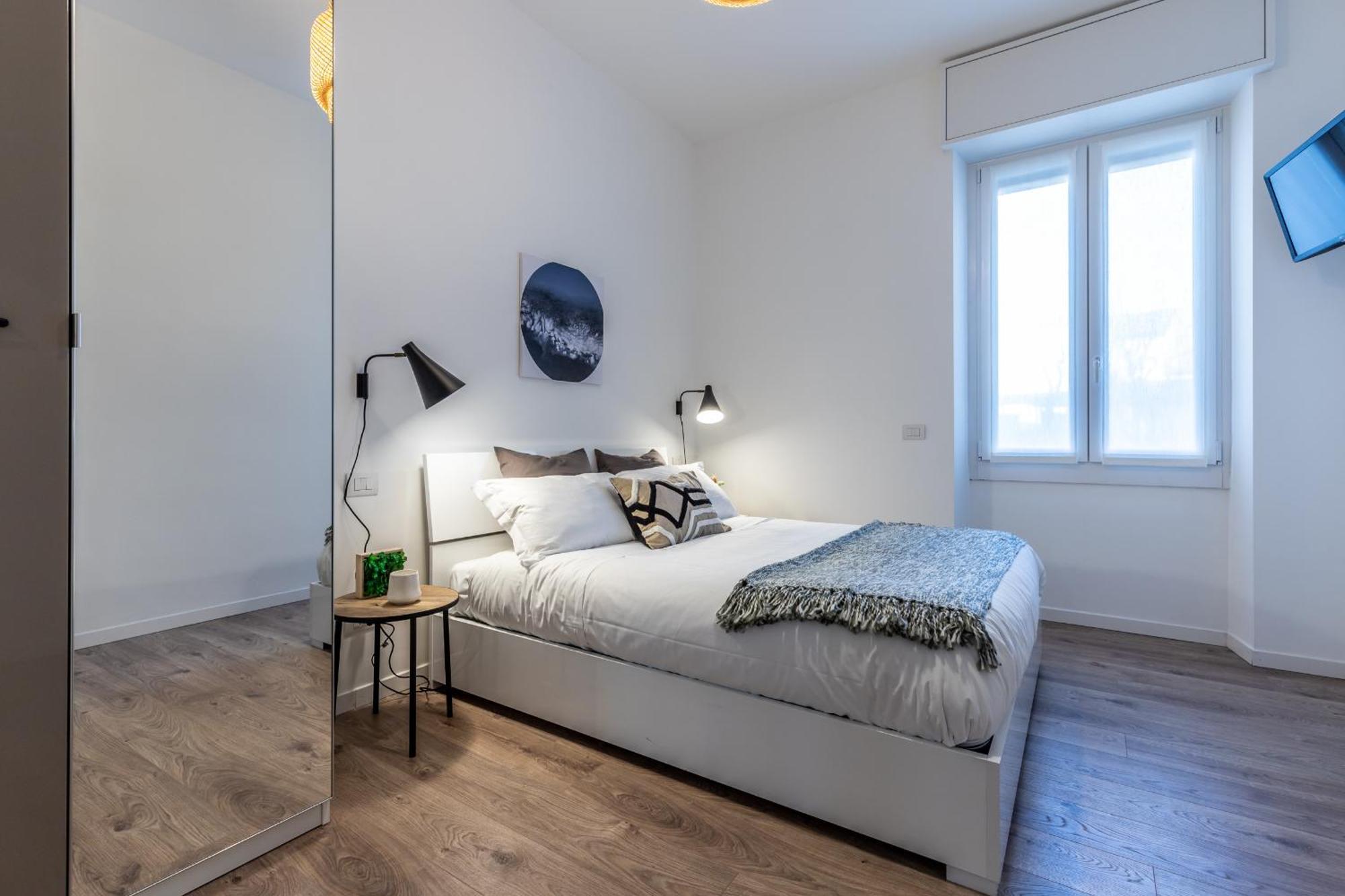 Stayeasy Quadronno33 - 3 Bedrooms, 2 Baths - Duomo Walking Distance Milán Exterior foto